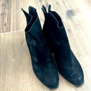 Chinese Laundry Booties